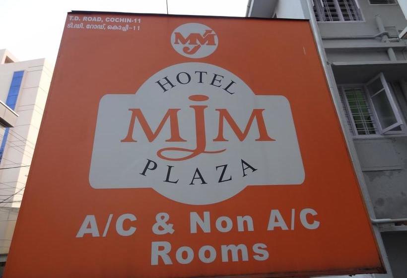 בית מלון כפרי Mjm Plaza