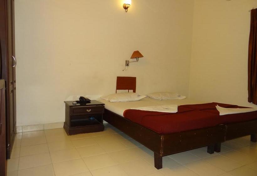 בית מלון כפרי Mjm Plaza