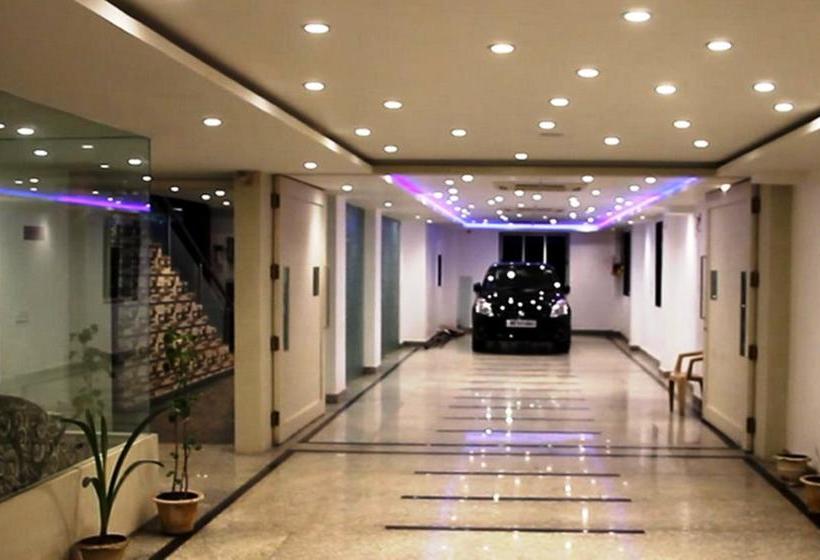 هتل Rajashree Palace