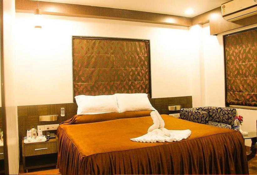 هتل Rajashree Palace