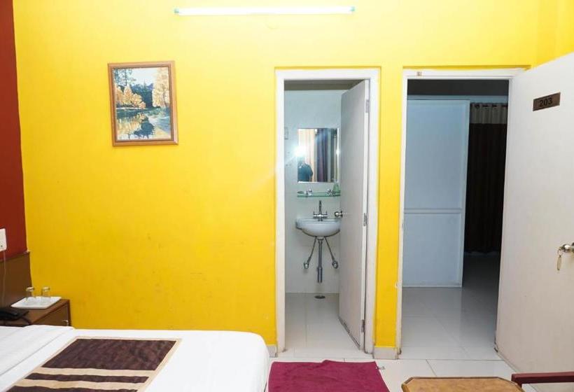 Hotel Sapphire Udaipur