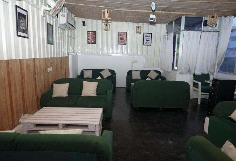 Hotel Sapphire Udaipur