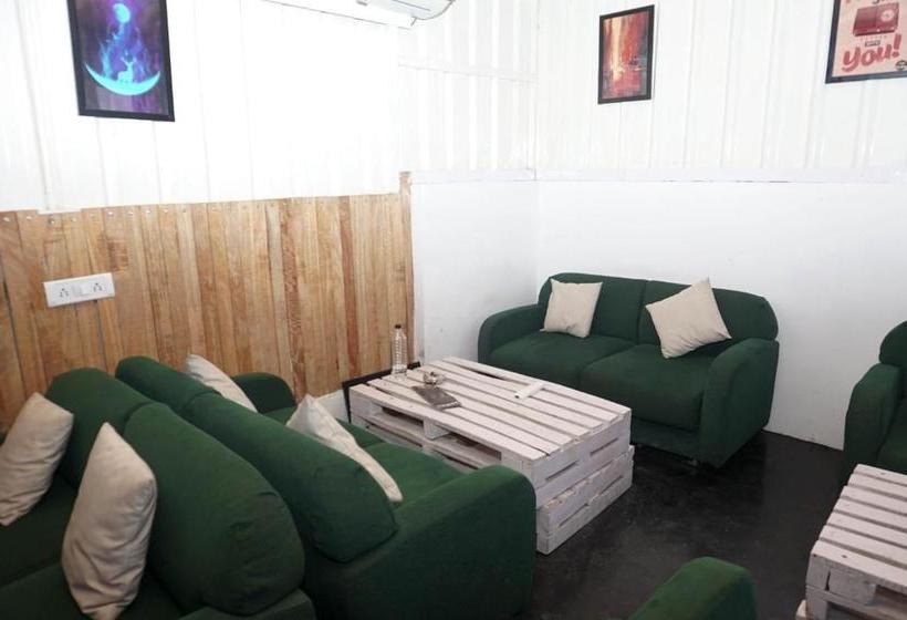 Hotel Sapphire Udaipur