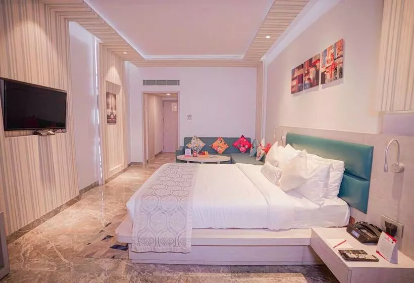 Hotelli Swarn Towers