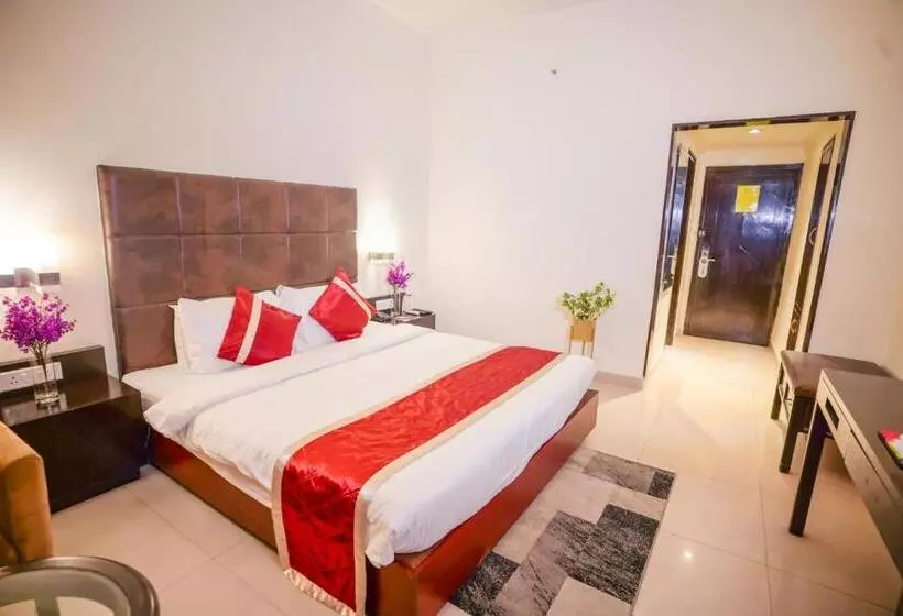 Hotelli Swarn Towers