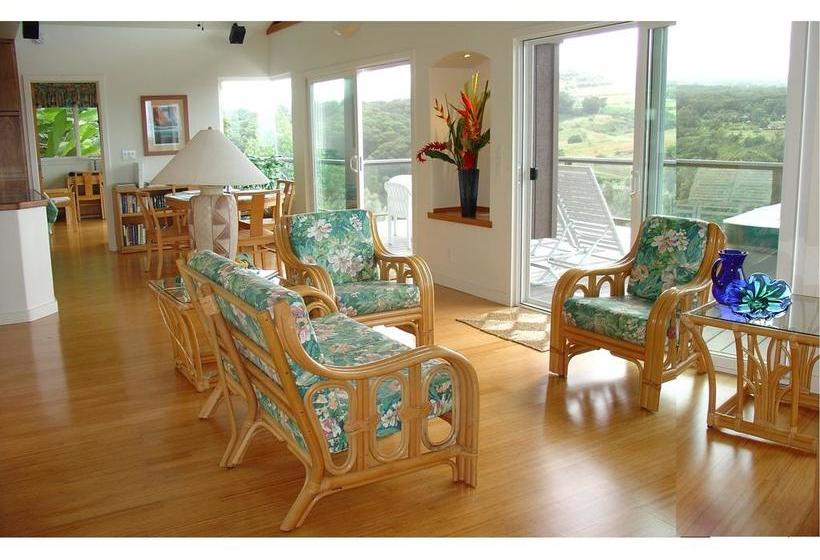 Bed & Breakfast Adventure In Paradise