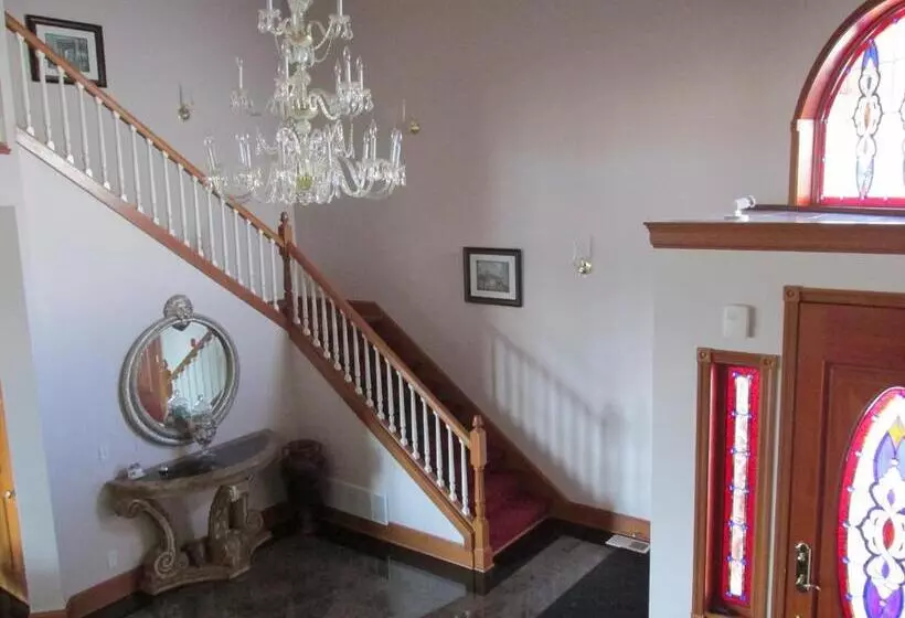 ベッドアンドブレックファースト Mansion Inn Lake Stevens