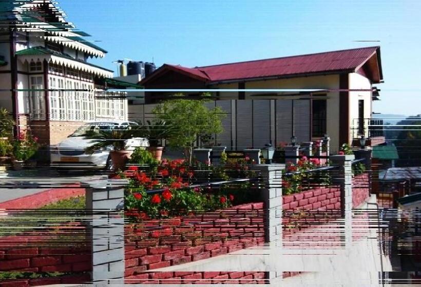 Cafe Shillong Bed And Breakfast