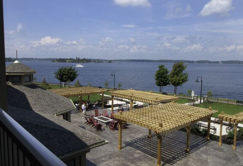 בית מלון כפרי 1000 Islands Harbor