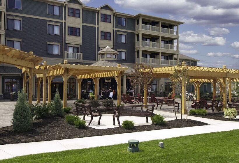 בית מלון כפרי 1000 Islands Harbor