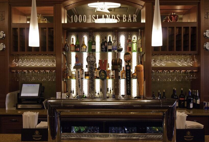 בית מלון כפרי 1000 Islands Harbor
