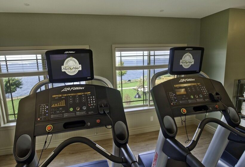 בית מלון כפרי 1000 Islands Harbor