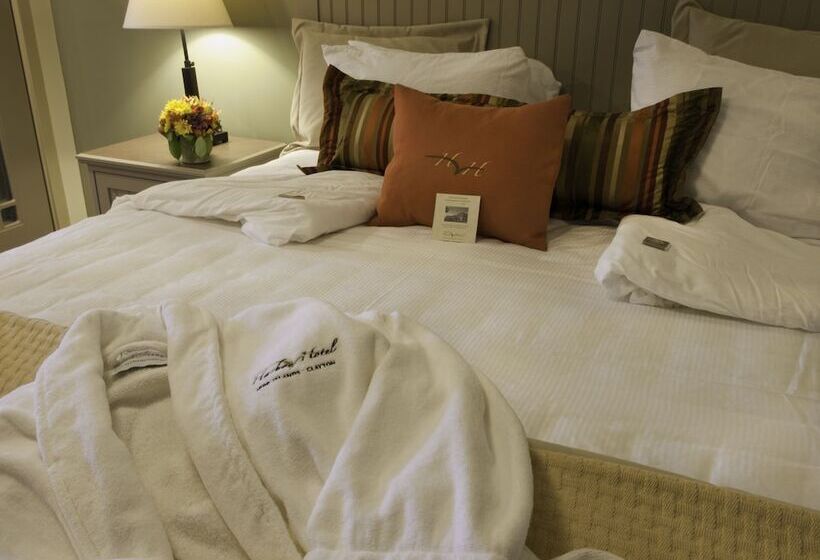 בית מלון כפרי 1000 Islands Harbor