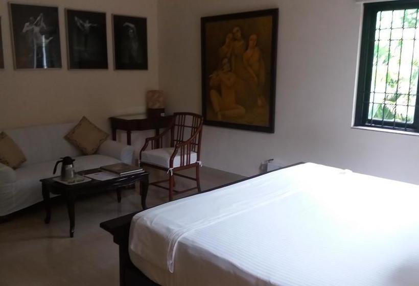 Hotel 1265 Crescent Villa