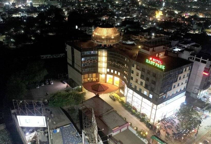 Отель East Park