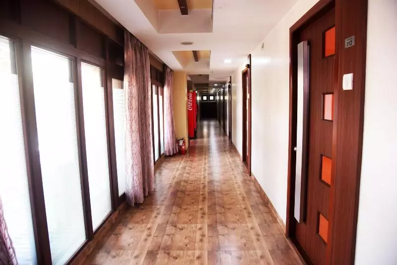 ホテル Indiana Inn