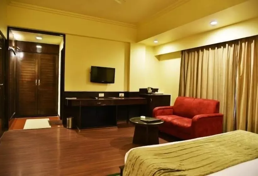 ホテル Indraprastha Resort Dalhousie