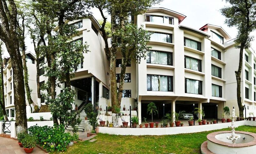 Отель Indraprastha Resort Dalhousie