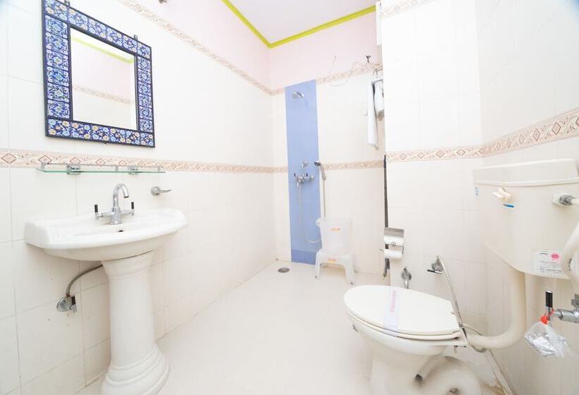 هتل Moonlight Homestay & Hostel