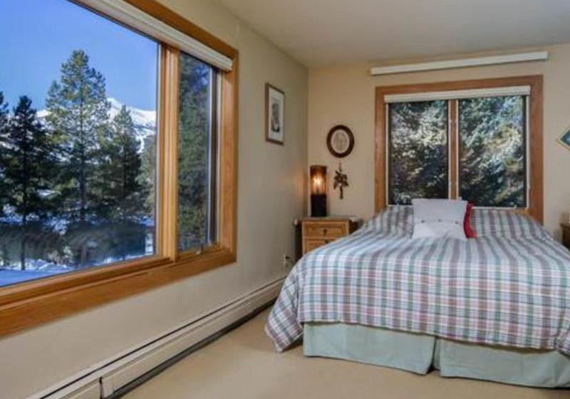 هتل Royal Tiger Lodge