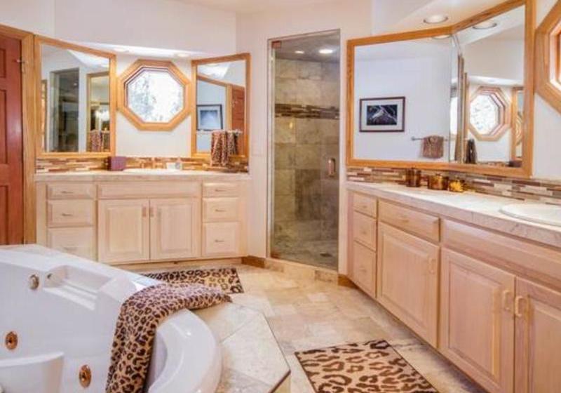 هتل Royal Tiger Lodge