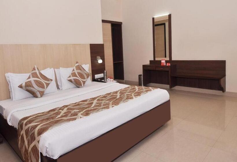 Sivamurugan Hotels