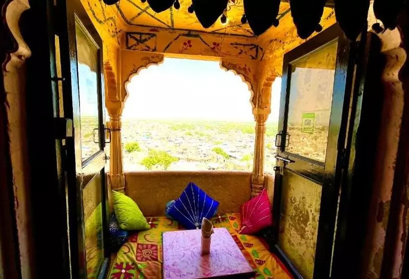 هتل Surja Guest House