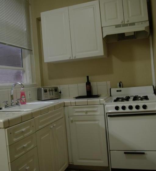 בית מלון כפרי Yale