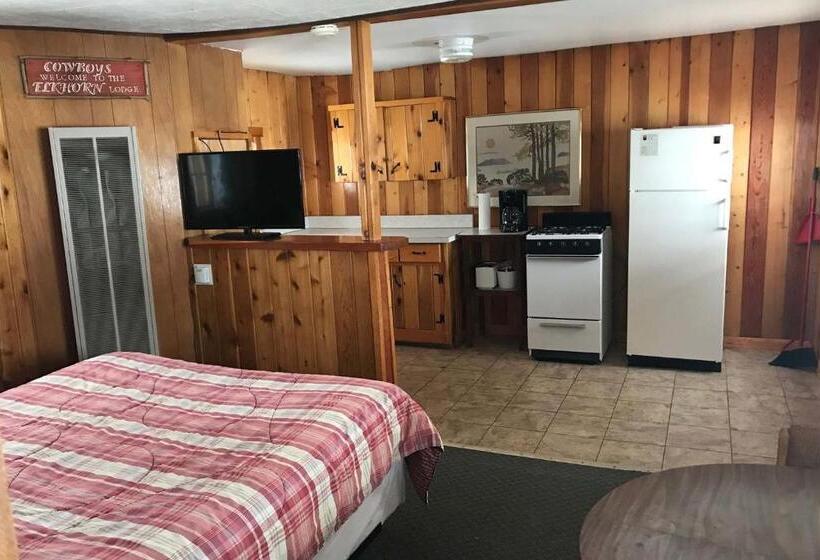 فندق على الطريق Elkhorn Lodge
