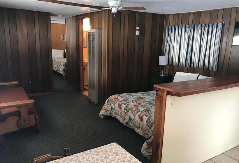 فندق على الطريق Elkhorn Lodge