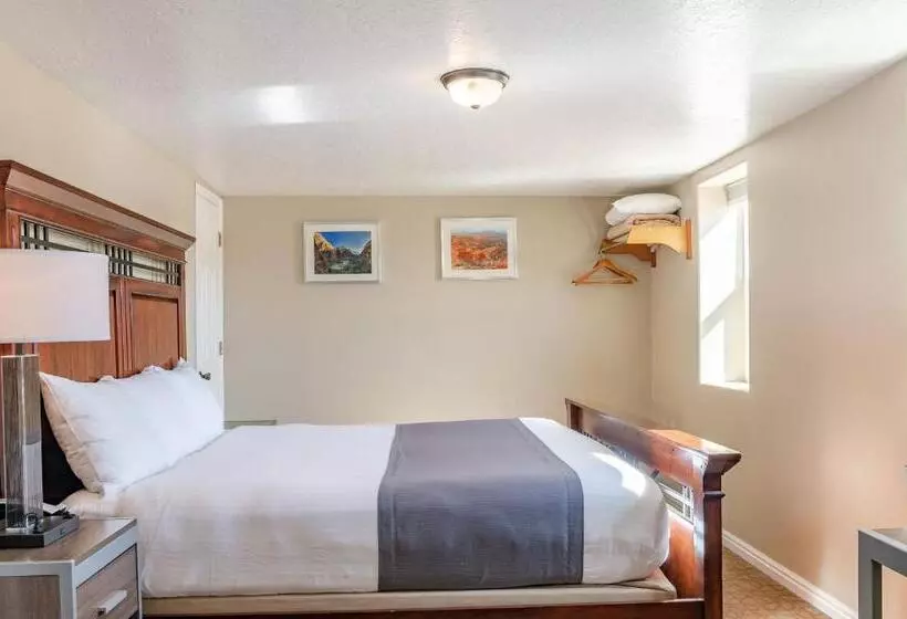 Motelli Mountain Ridge Cabins & Lodging Between Bryce And Zion National Park
