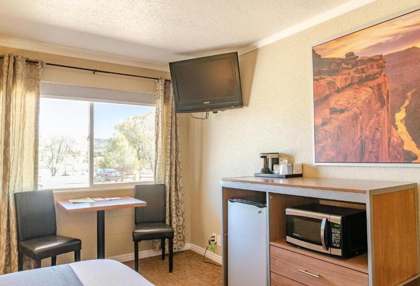 מוטל Mountain Ridge Cabins & Lodging Between Bryce And Zion National Park