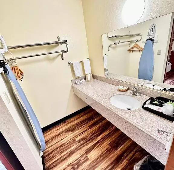 モーテル Regency Inn Iola