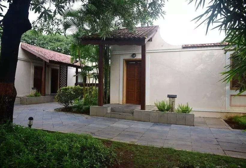 Radisson Blu Resort & Spa Alibaug