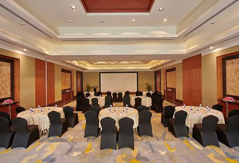 Radisson Blu Resort & Spa Alibaug