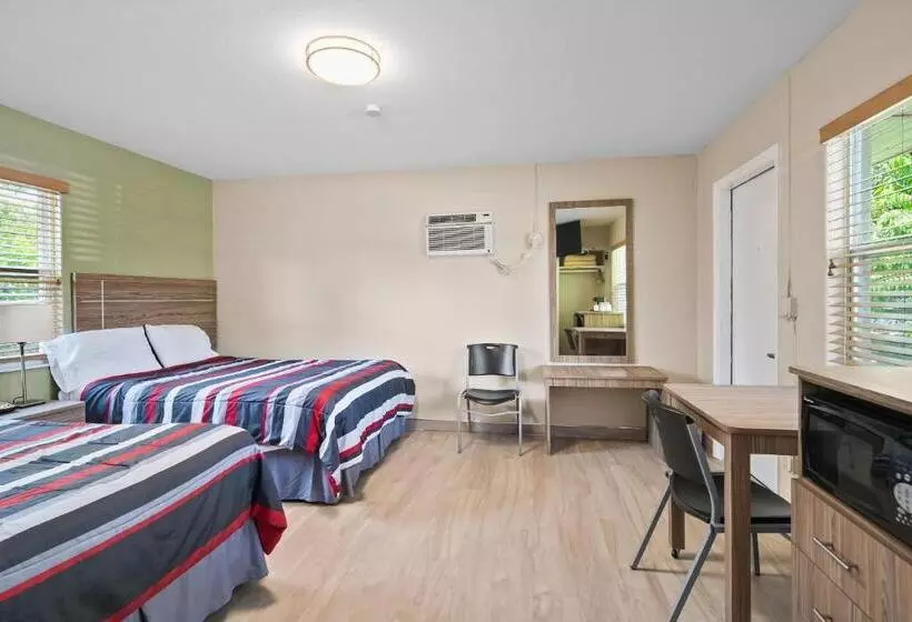 Tamiami Motel