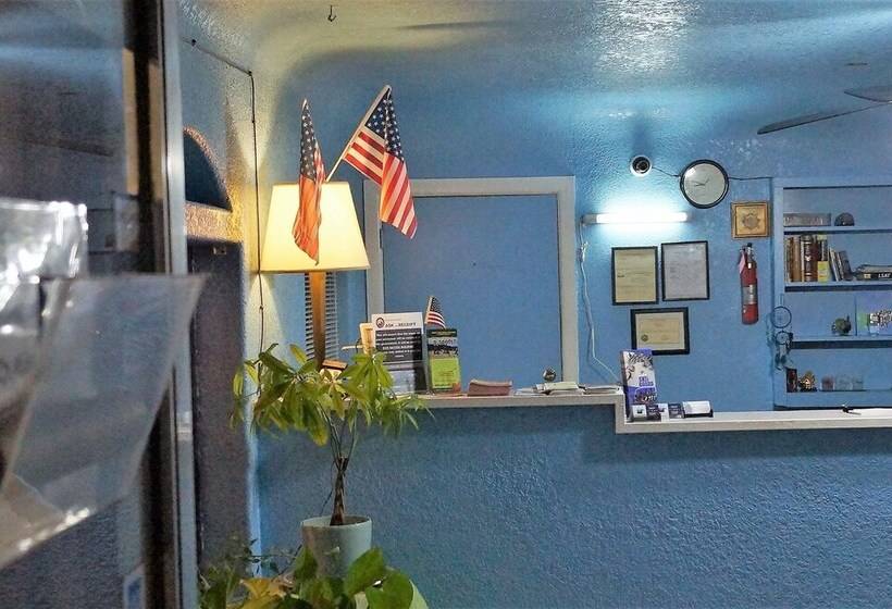 White Mountain Motel