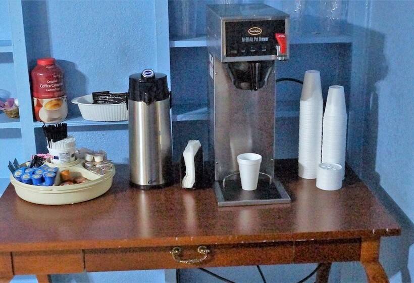 White Mountain Motel