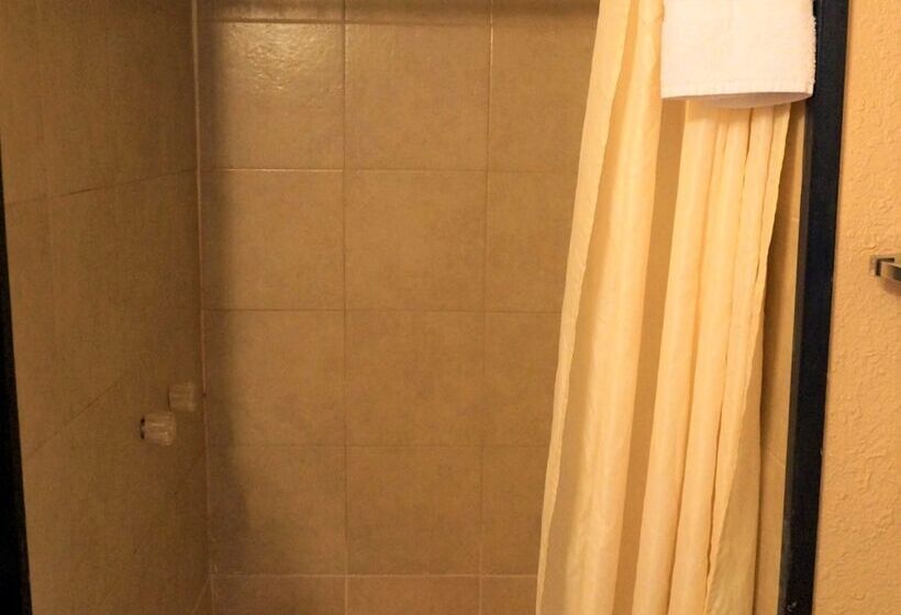 White Mountain Motel