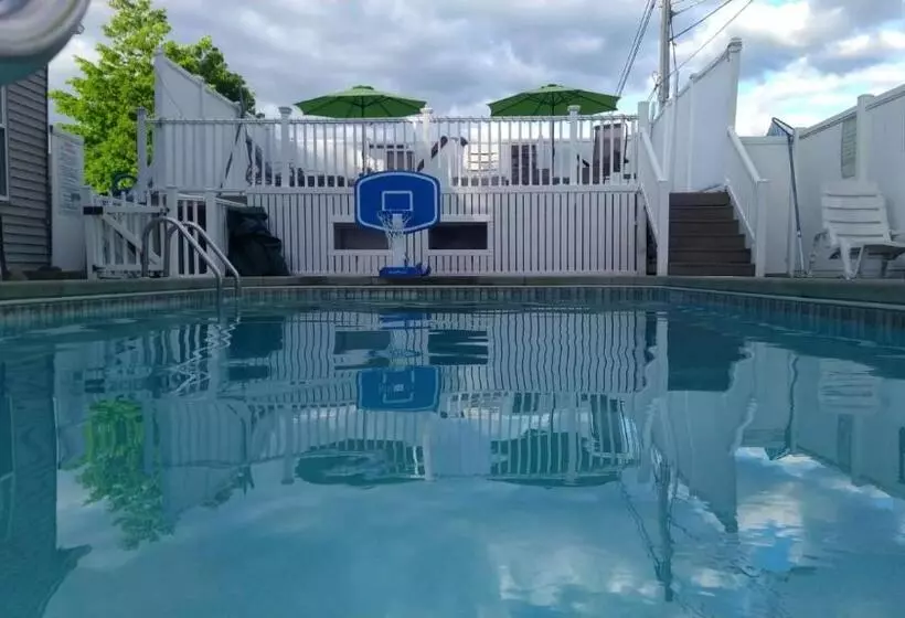 Windsor Motel