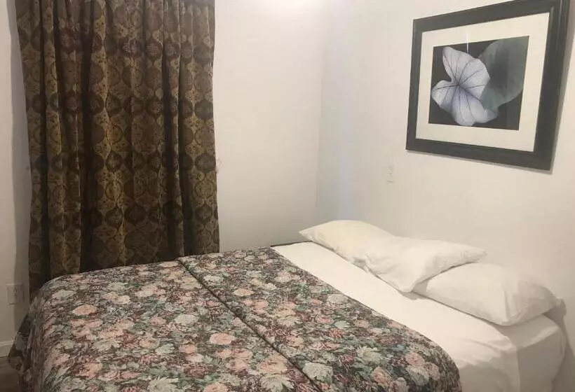 Windsor Motel