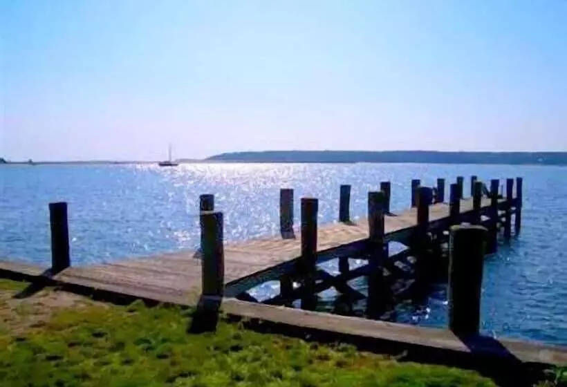ベッドアンドブレックファースト The Stirling House Waterfront Inn Greenport