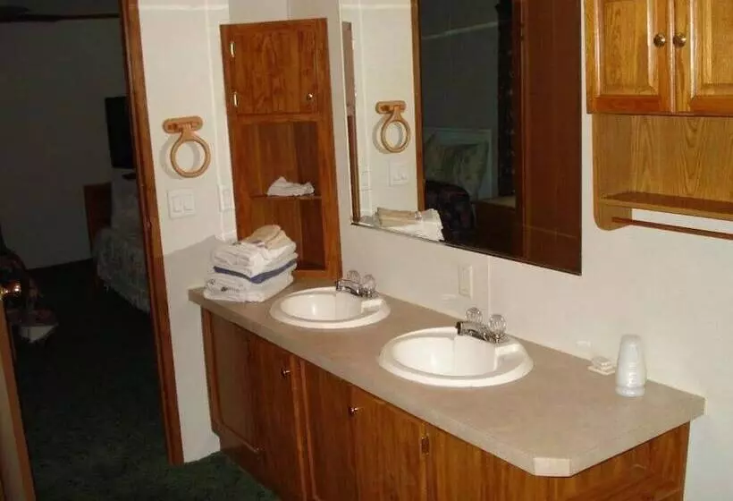 Comfort Green Motel