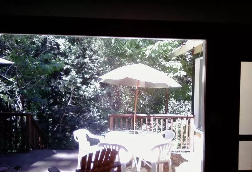 Fairview Manor Bed And Breakfast