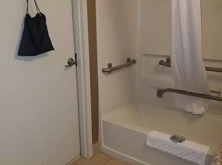 ホテル Best Western Maple City Inn