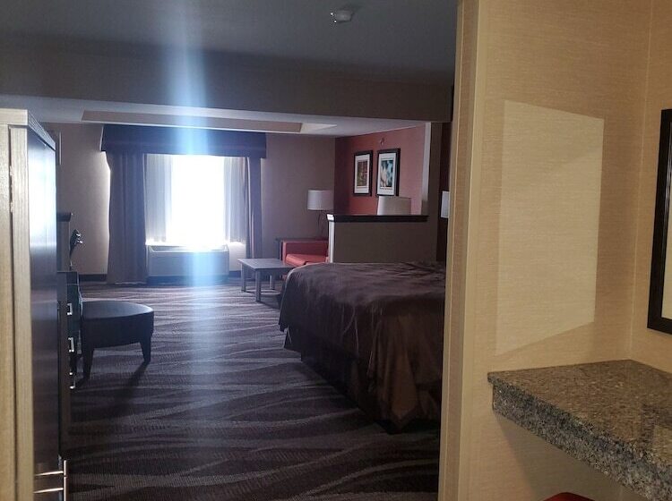 בית מלון כפרי Best Western Maple City Inn