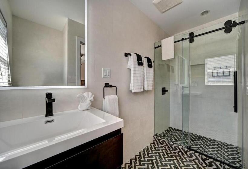 בית מלון כפרי The Montauk Beach House