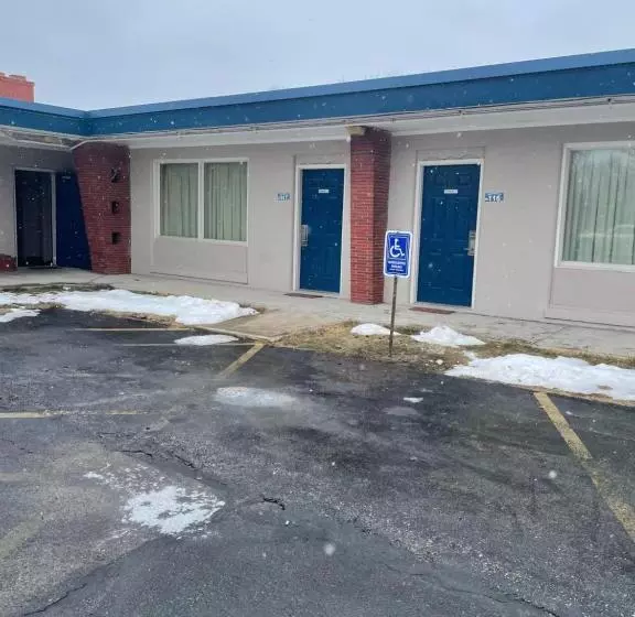 モーテル American Motor Inn   Rock Island