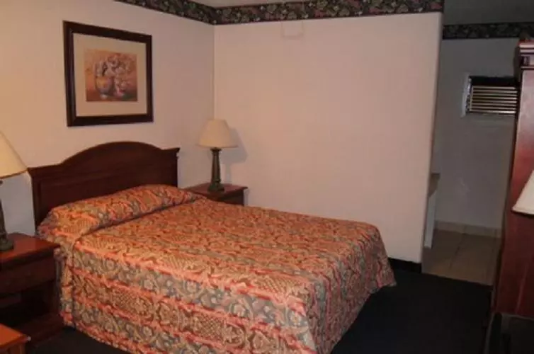 モーテル Budget Inn