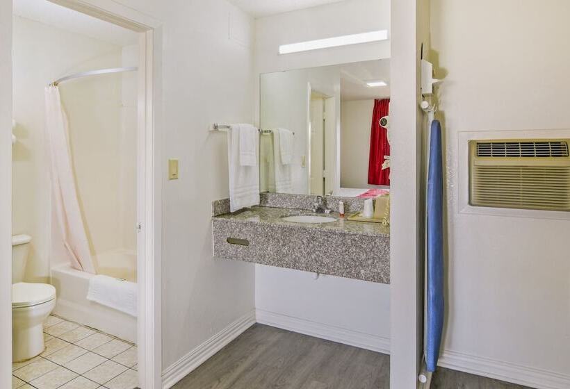 مُتل Deluxe Inn Killeen